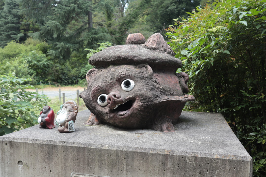 茂林寺の狸像